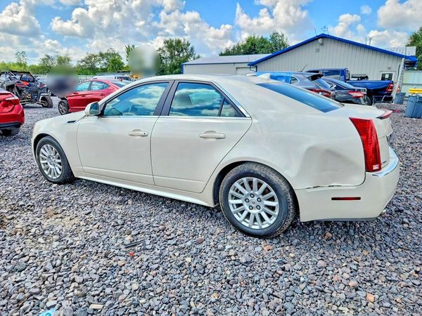2013 CADILLAC CTS Luxury