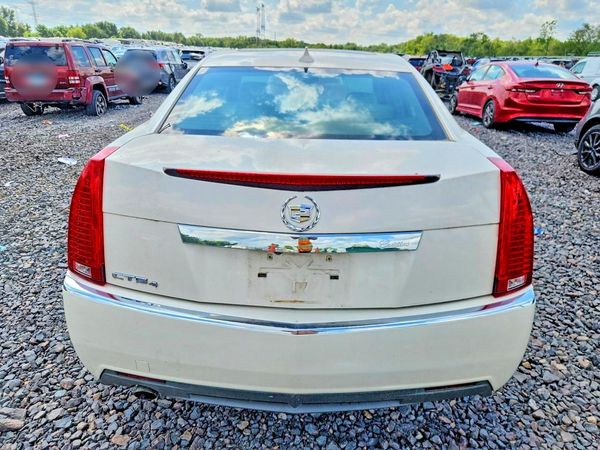 2013 CADILLAC CTS Luxury