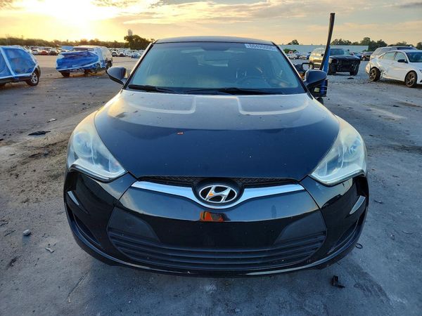 2016 HYUNDAI VELOSTER