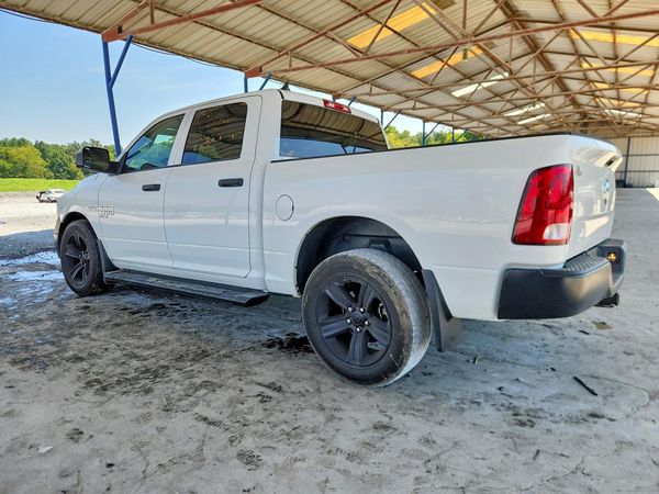 2024 RAM 1500 CLASSIC