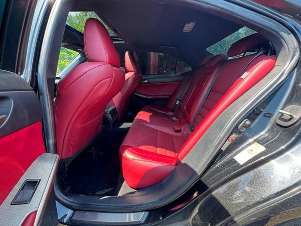 2018 LEXUS IS 300