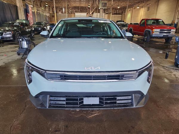 2026 KIA K4 LX, LXS