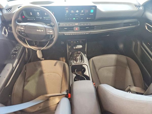 2026 KIA K4 LX, LXS