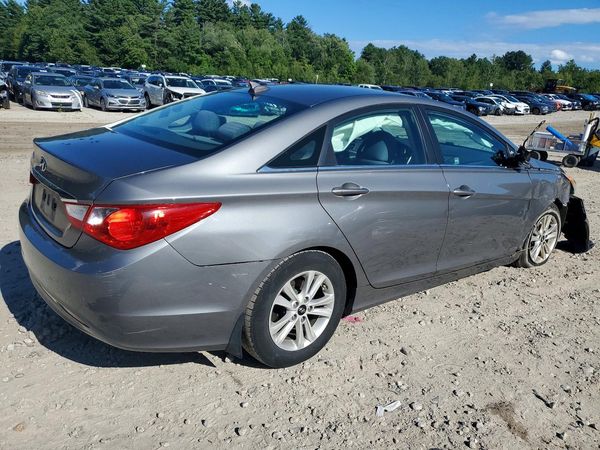 2013 HYUNDAI SONATA GLS/ GLS Popular
