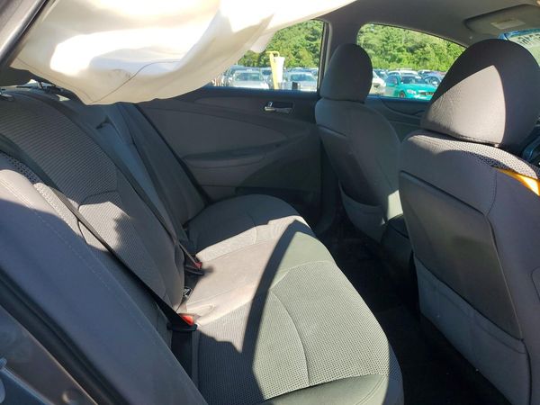 2013 HYUNDAI SONATA GLS/ GLS Popular