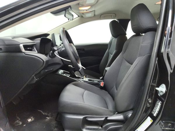 2022 TOYOTA COROLLA LE — DENT