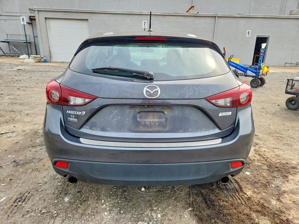 2015 MAZDA 3 Touring/GS