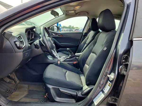 2015 MAZDA 3 Touring/GS