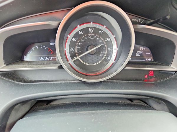 2015 MAZDA 3 Touring/GS