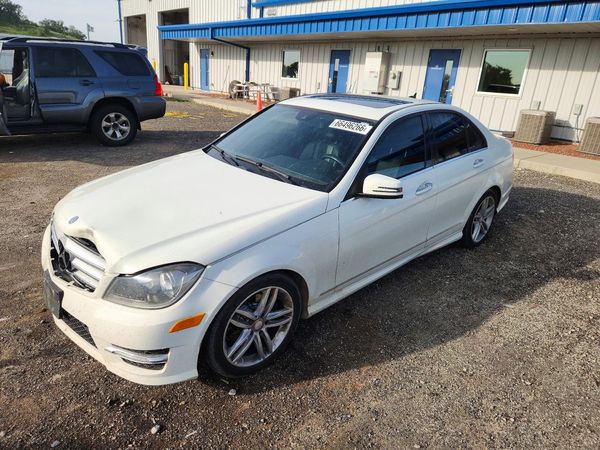 2012 MERCEDES-BENZ C