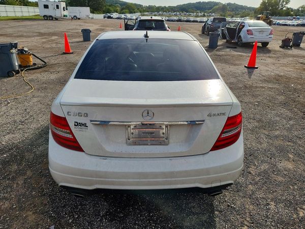 2012 MERCEDES-BENZ C