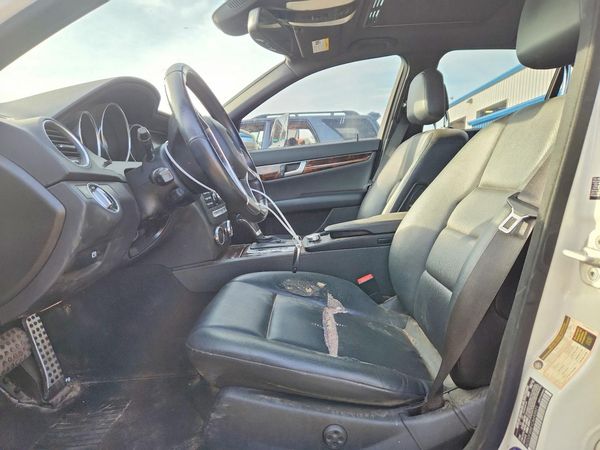 2012 MERCEDES-BENZ C
