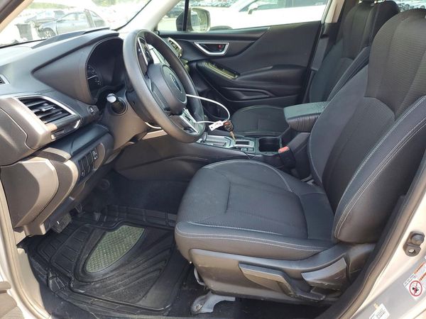 2019 SUBARU FORESTER