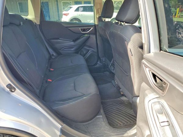 2019 SUBARU FORESTER