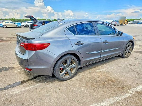 2013 ACURA ILX 20 TECH