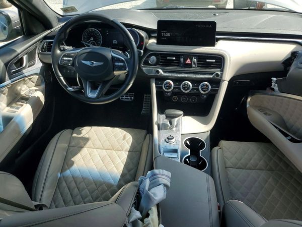 2023 GENESIS G70