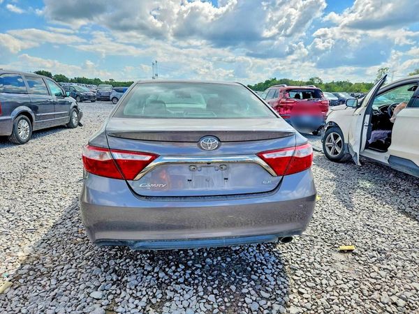 2017 TOYOTA CAMRY