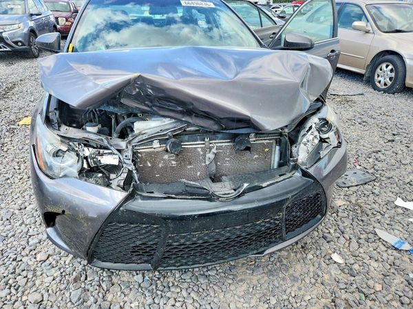 2017 TOYOTA CAMRY