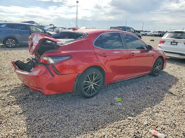 2024 TOYOTA CAMRY