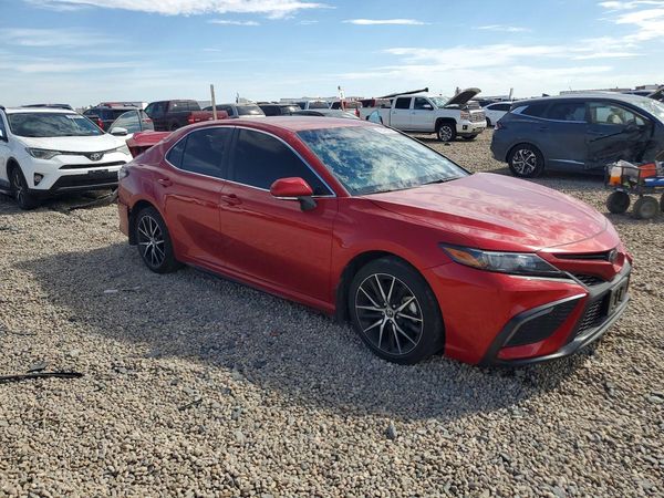 2024 TOYOTA CAMRY