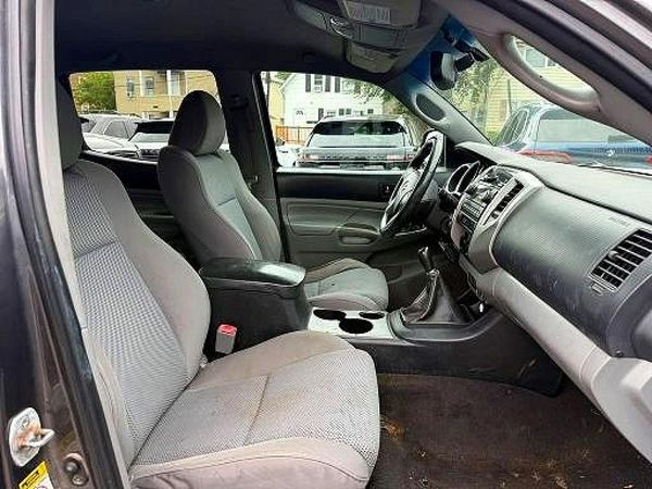 2012 TOYOTA TACOMA V6