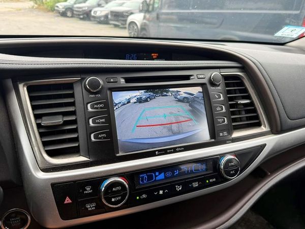 2018 TOYOTA HIGHLANDER SE/XLE