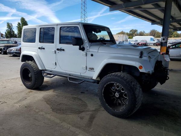 2014 JEEP WRANGLER Sahara