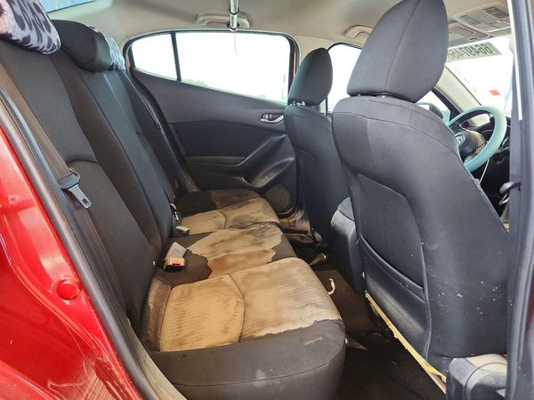 2016 MAZDA 3