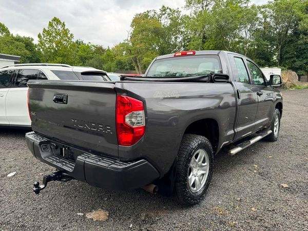 2014 TOYOTA TUNDRA SR5