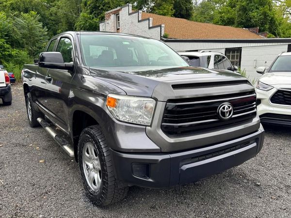 2014 TOYOTA TUNDRA SR5