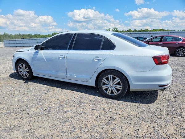 2017 VOLKSWAGEN JETTA