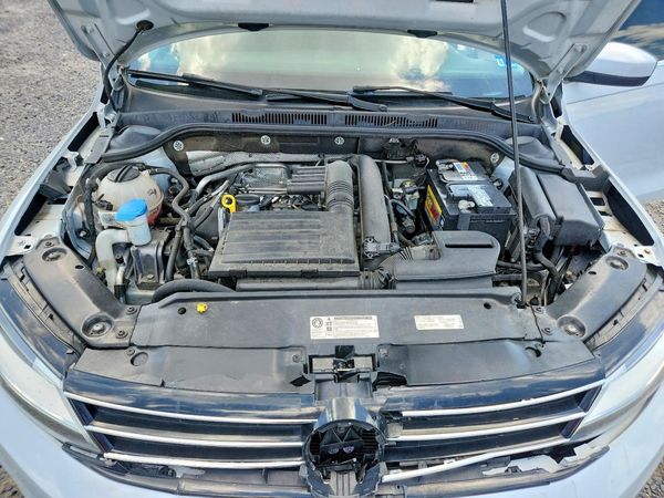 2017 VOLKSWAGEN JETTA