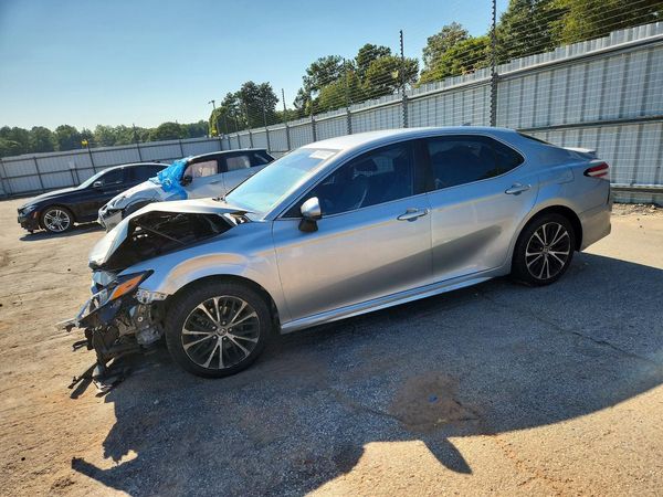2020 TOYOTA CAMRY