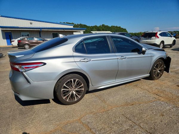 2020 TOYOTA CAMRY