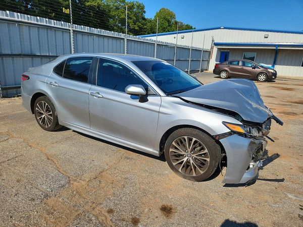 2020 TOYOTA CAMRY