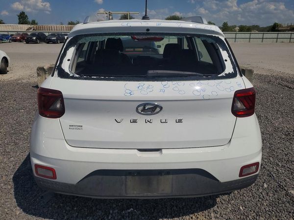 2024 HYUNDAI VENUE