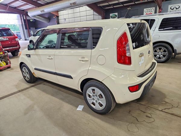 2013 KIA SOUL