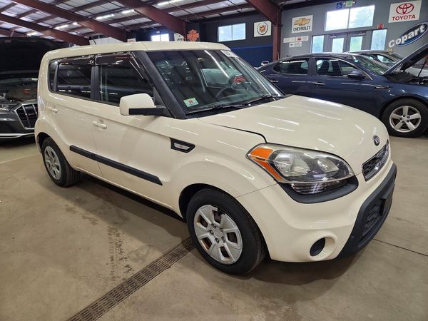 2013 KIA SOUL