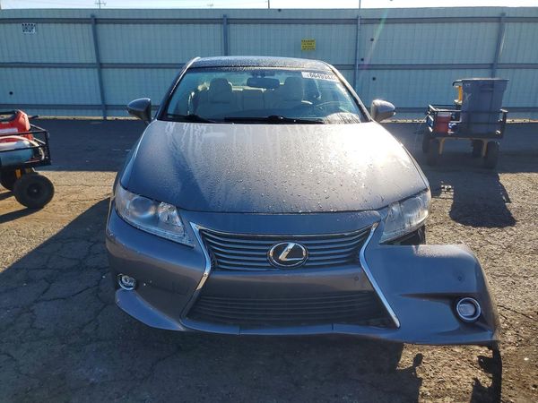 2014 LEXUS ES
