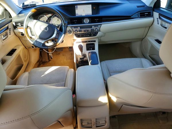2014 LEXUS ES