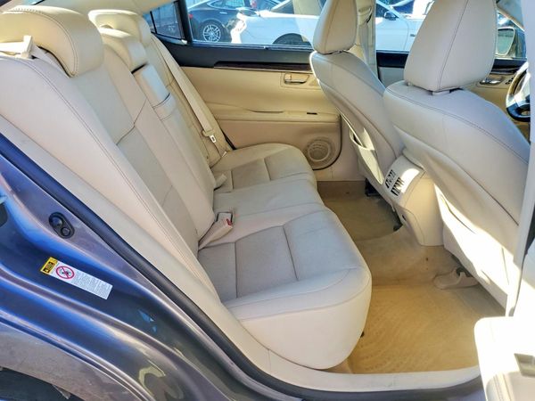 2014 LEXUS ES