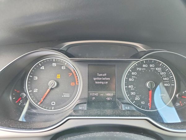 2014 AUDI A4 quattro Premium