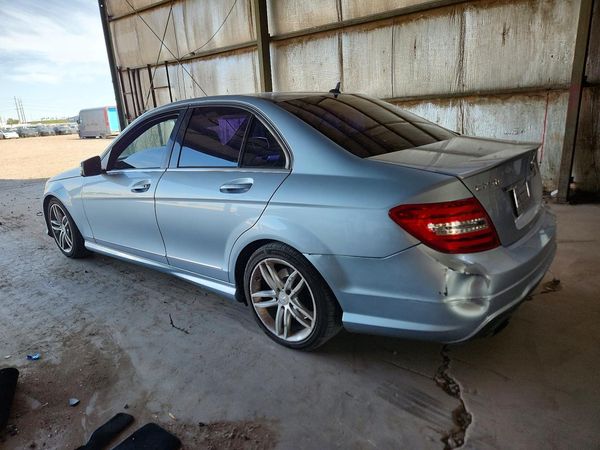 2013 MERCEDES-BENZ C C250