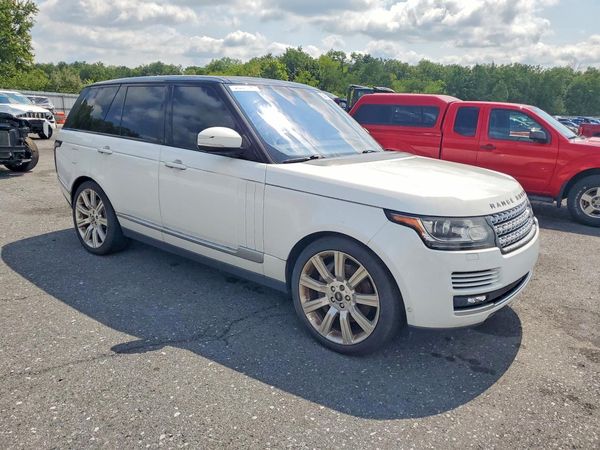 2016 LAND ROVER RANGEROVER Supercharged — Passenger 3/4