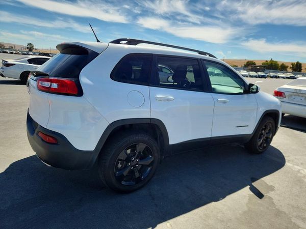 2018 JEEP CHEROKEE