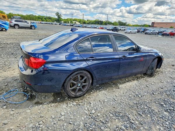 2013 BMW 3 SERIES