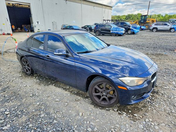 2013 BMW 3 SERIES