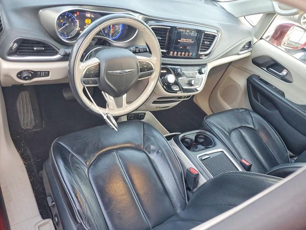 2019 CHRYSLER PACIFICA Limited
