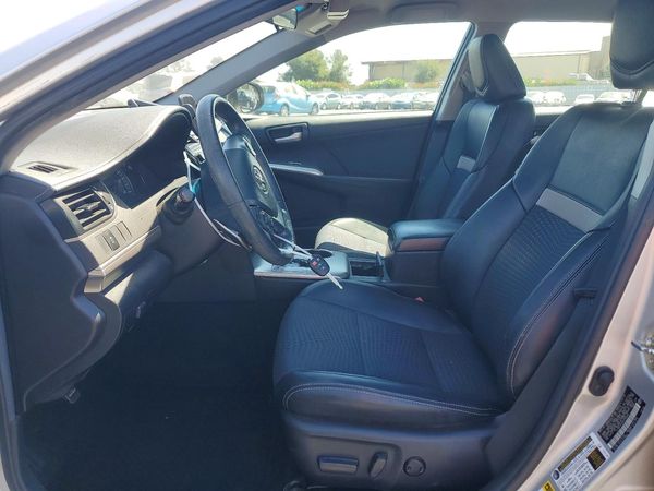 2014 TOYOTA CAMRY