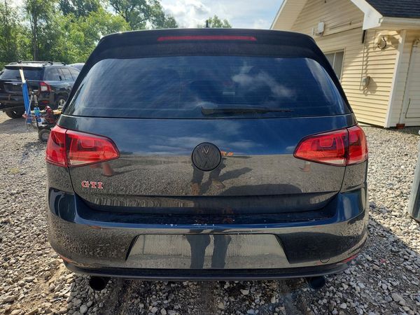 2017 VOLKSWAGEN GTI